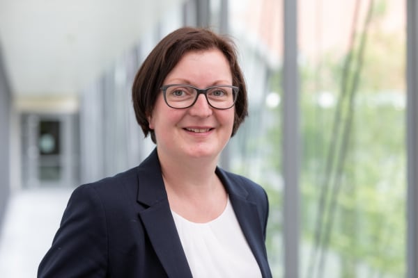 Prof. Dr. Jessica Freiherr