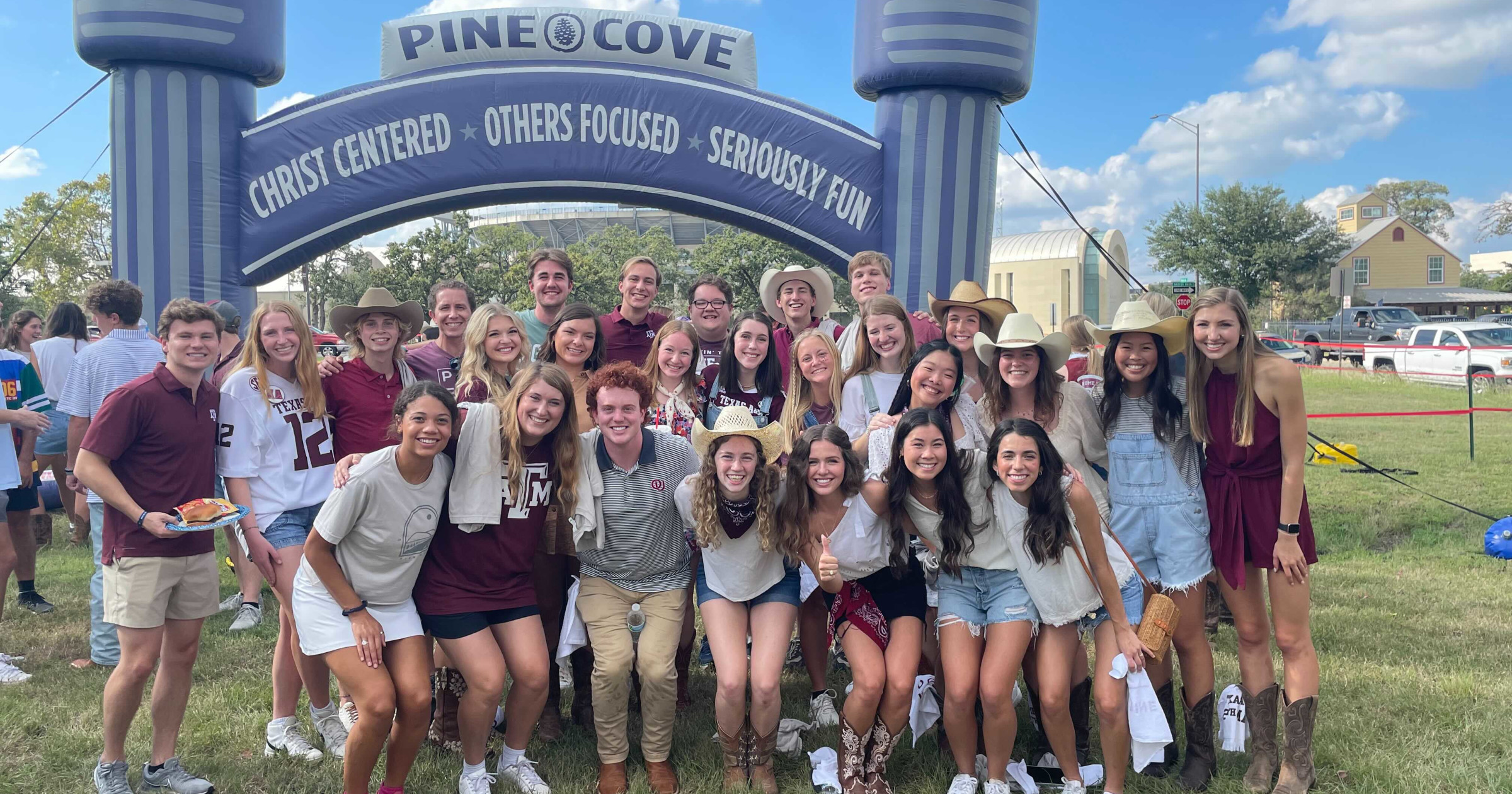 Texas A&M Tailgate Pine Cove