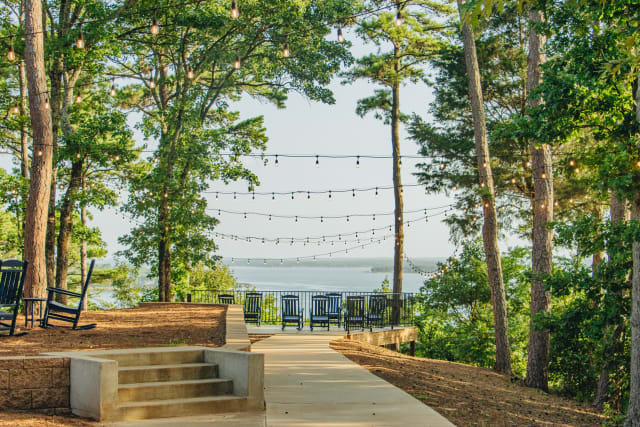 2025-06-19_18-56-45_25Bl04Thur_Artist-Euro_74of82_R5_LBlue_orig-IMG_0338_mhbjjf