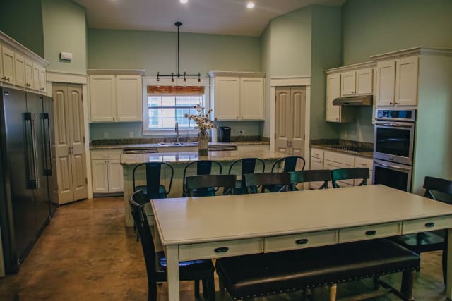 25-woods-cabins-24_movd6h