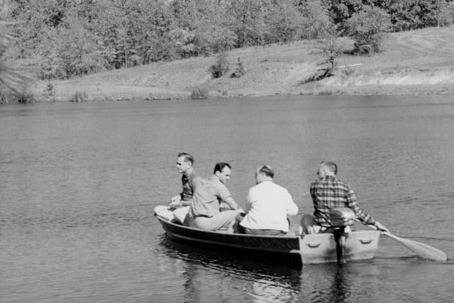 4-men-boat-history