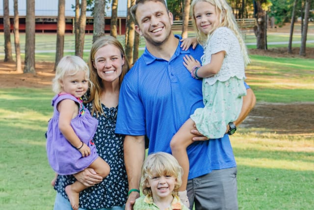JD_Moore_Family_rzb19n