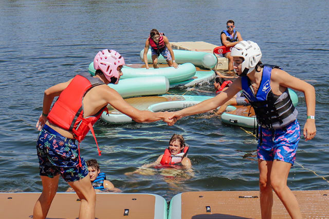 Ridge%2Fridge-lakefront-mobile