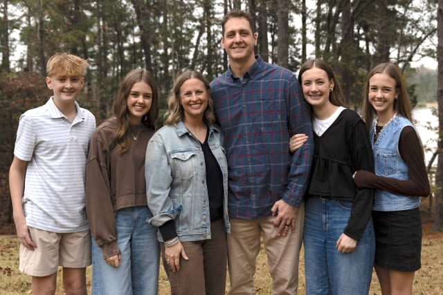 Schuler_Family_l6dlco