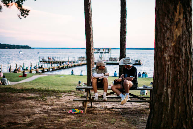 blog%2Fshores-dock-rock-picnic-table-hangtime