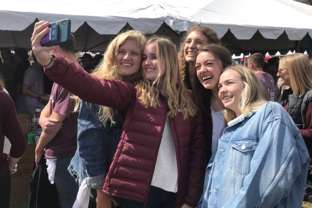 insidethecove%2Ftailgate_0249