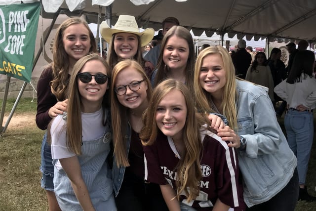 insidethecove%2Ftailgate_0251