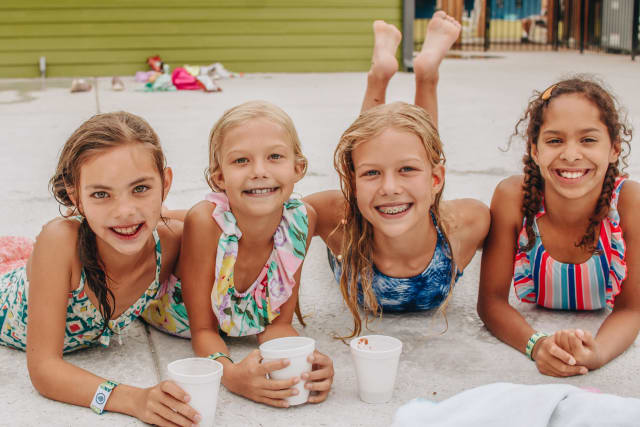 springs%2F22Sp0503-Squirrel-291