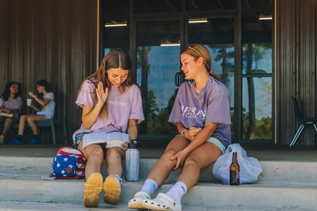 23Ti1006-Crusty-POTD-03_Large_kwptwf