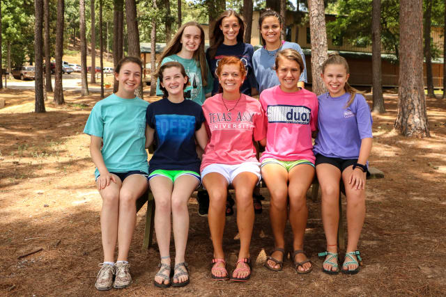 Group of Pine Cove Shores campers