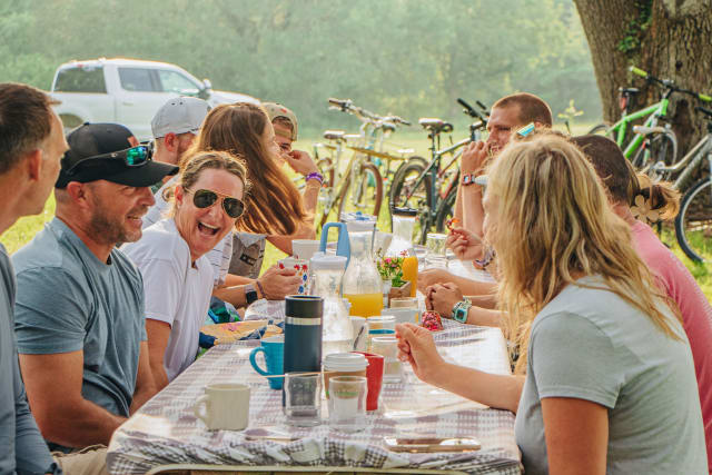 insidethecove%2F2025-07-17_08-07-20_25To08_ThursGallery_Artist-Tumbledore_6of149_R4_LYellow_orig-4K5A0065