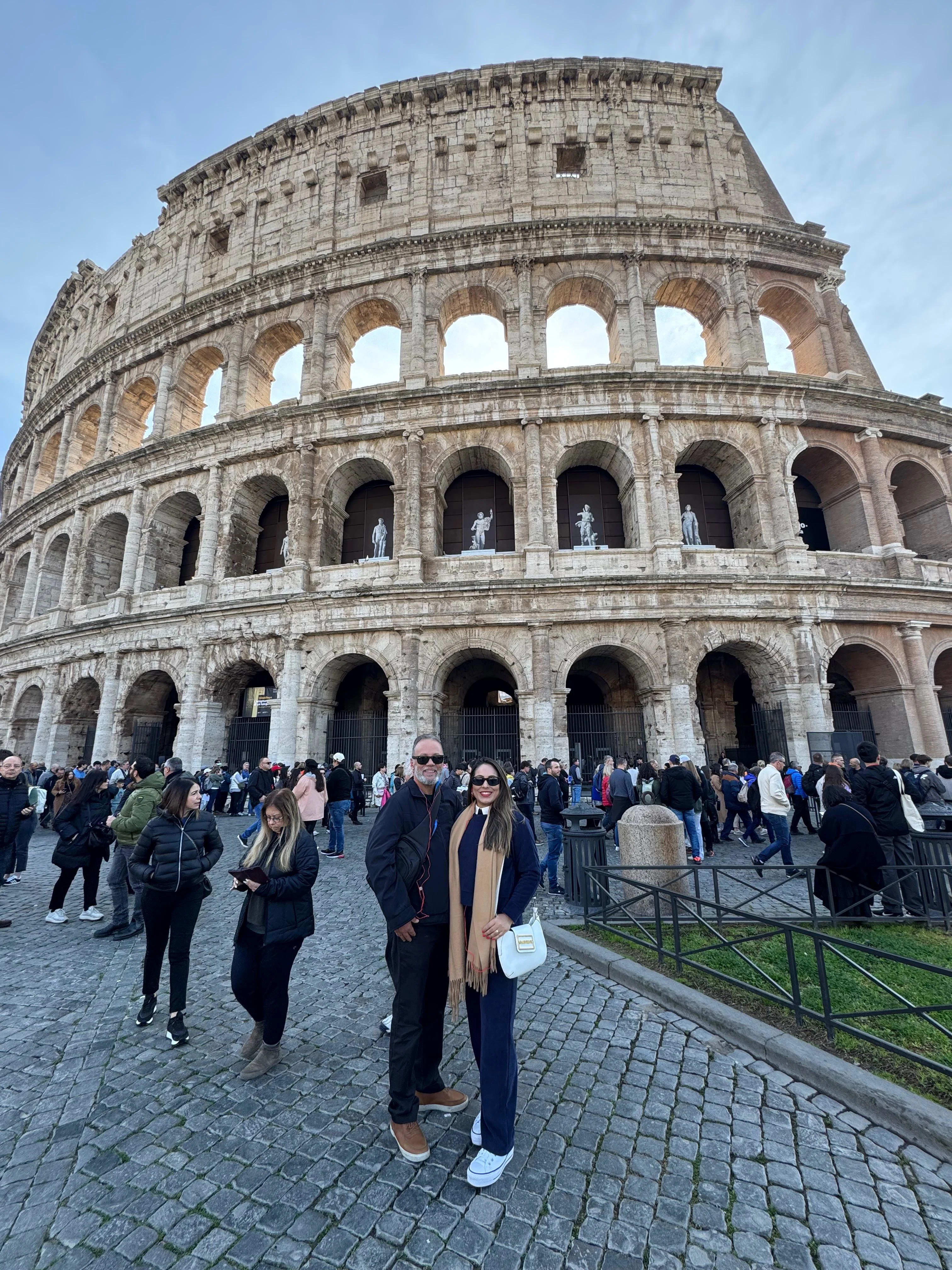 Alberto e Nathália no Coliseu, em Roma