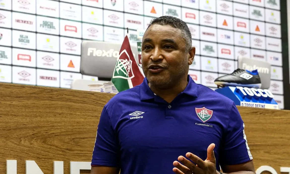 Roger Machado chegou ao Fluminense para a temporada 2021 (Foto: Lucas Mercon/FFC)