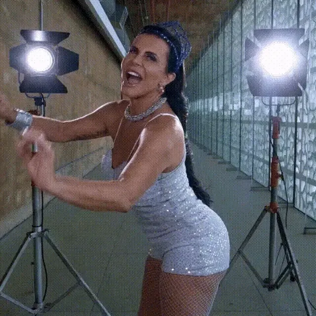 (GIF: Giphy | Reprodução)