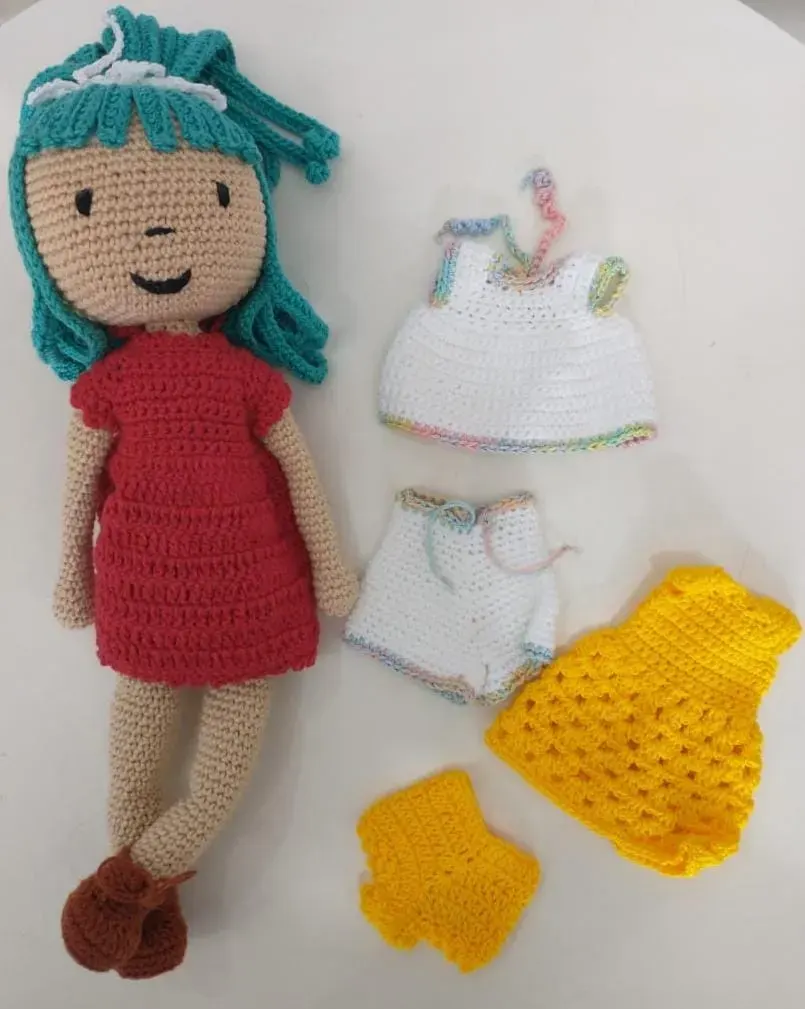 Boneca Artesanal em Amigurumi