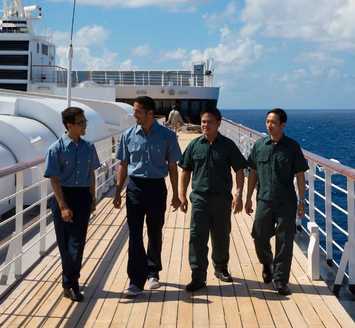 cruise ship worker salary australia