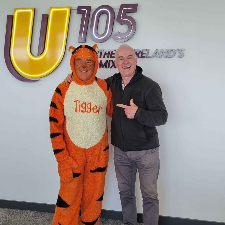 cover art for 5068: LISTEN¦ Tigger (aka Damian McCullough) is back again to cheer on the Orchard County in Sunday's All-Ireland Final - for a great cause. He called in to chat to Frank