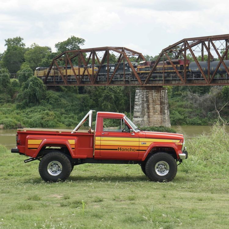 cover art for Daniel Van Doveren | Vigilante 4x4 - Restomodding Iconic Jeeps