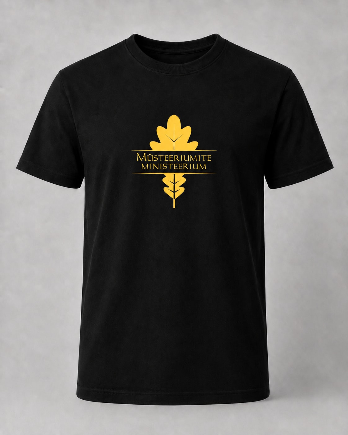 Must T-särk kuldse logoga
