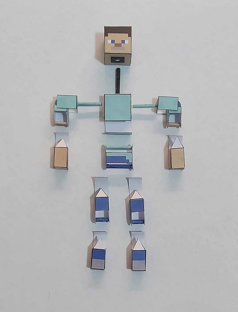 Minecraft Bendable Steve Paper Craft 