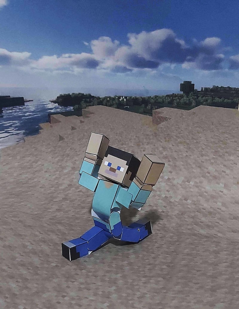 Papercraft Minecraft Mobs Papercraft Steve with Diamond Armor