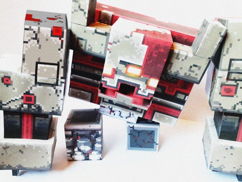 pixel-papercraft-redstone-monstrosity-mini-boss-from-minecraft-dungeons