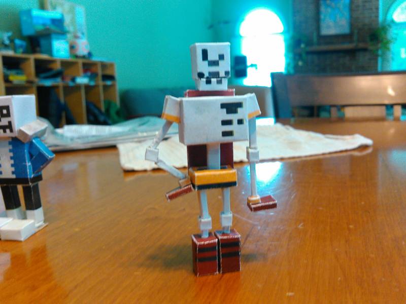 Papyrus (Undertale Mod) - Pixel Papercraft Papyrus (Undertale Mod) - Pixel Papercraft
