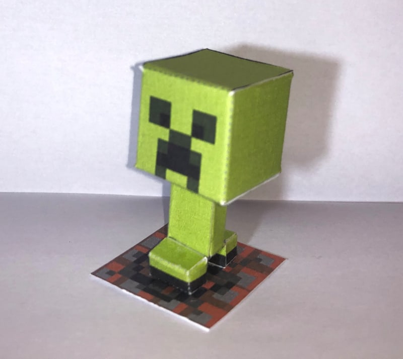 Creeper Minecraft Paper Craft Model