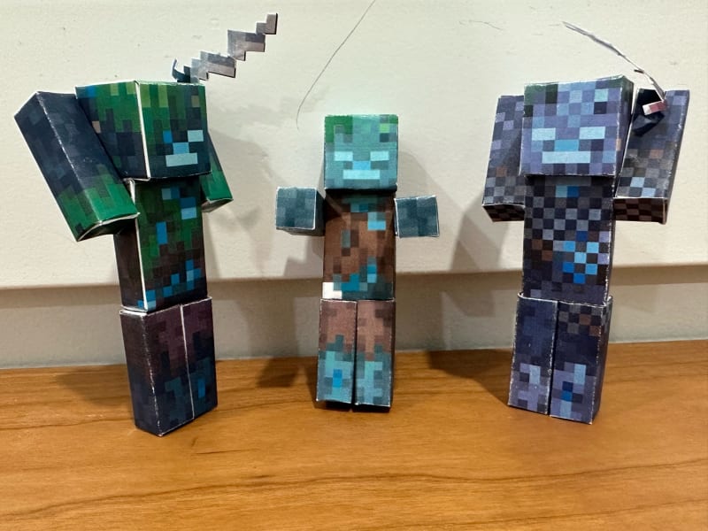 Minecraft Zombie Papercraft (3) Sheet Figure Bundle 16703B5-3