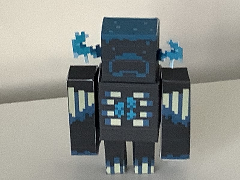 Minecraft Papercraft: The Warden