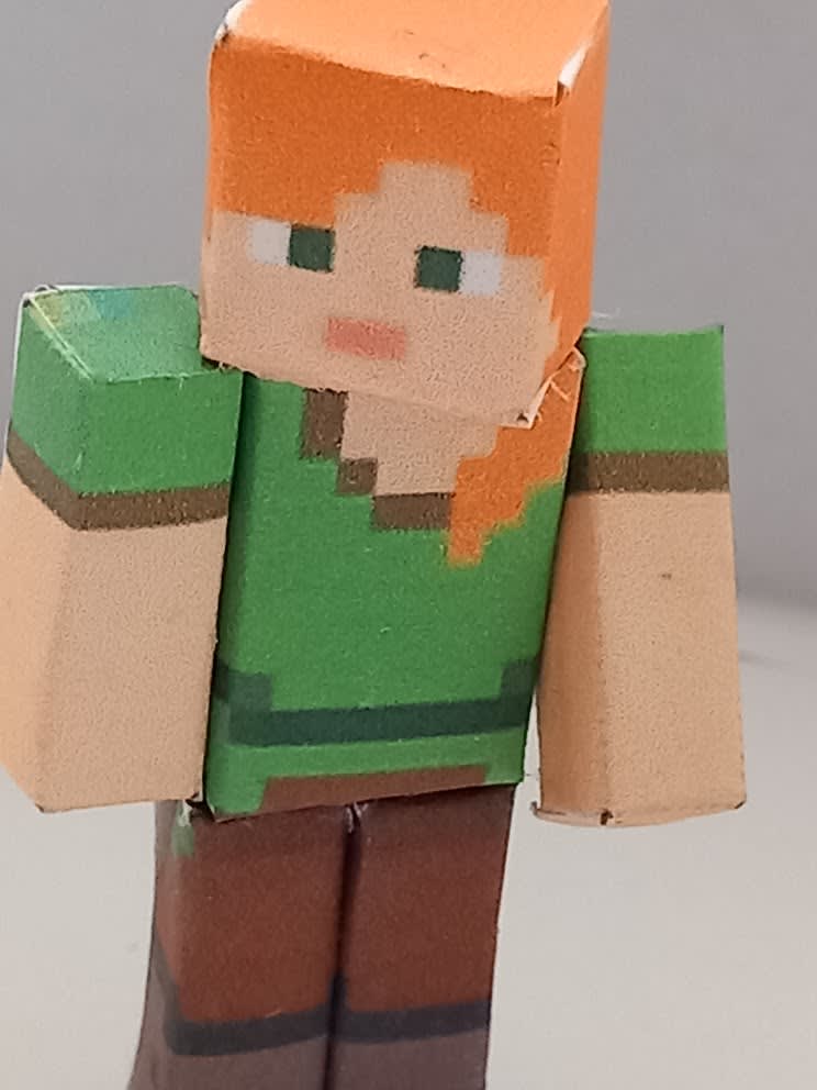 New Member in Here, trying Steve from Minecraft : r/papercraft