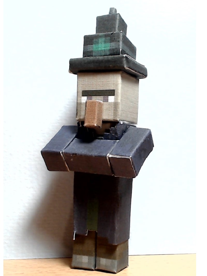 PAPERMAU: Minecraft - Guard Villager Paper Model - by 2ez - via Pixel  Papercraft