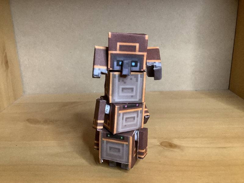 Pixel Papercraft Tower Keeper (Minecraft Dungeons Cloudy Climb)