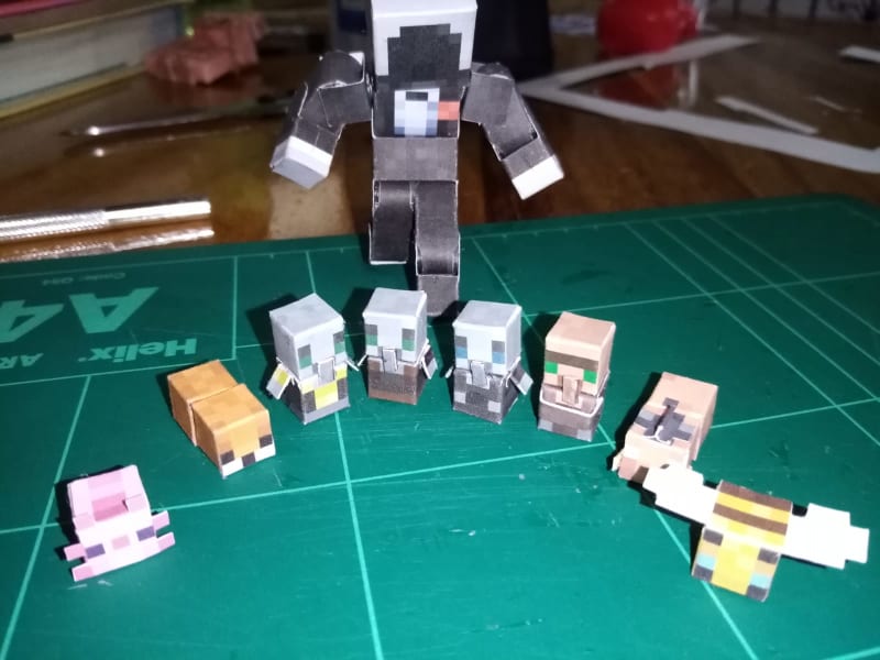 Pixel Papercraft - Minecraft Toys