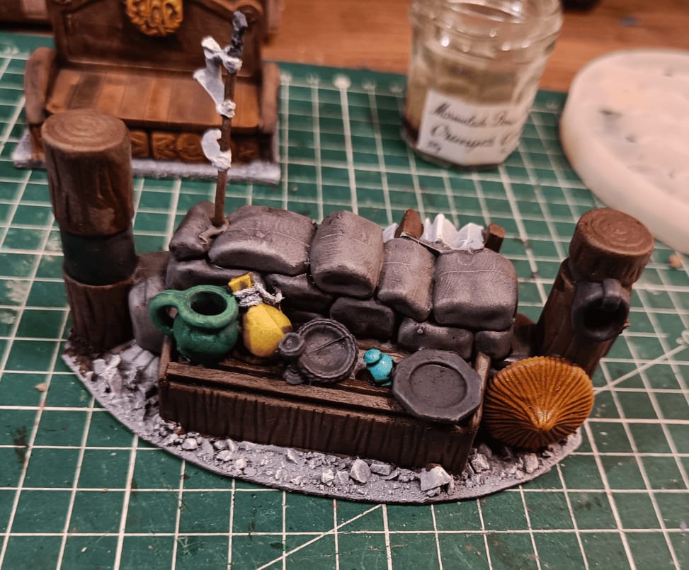 Painting wall details with colorful odds and ends