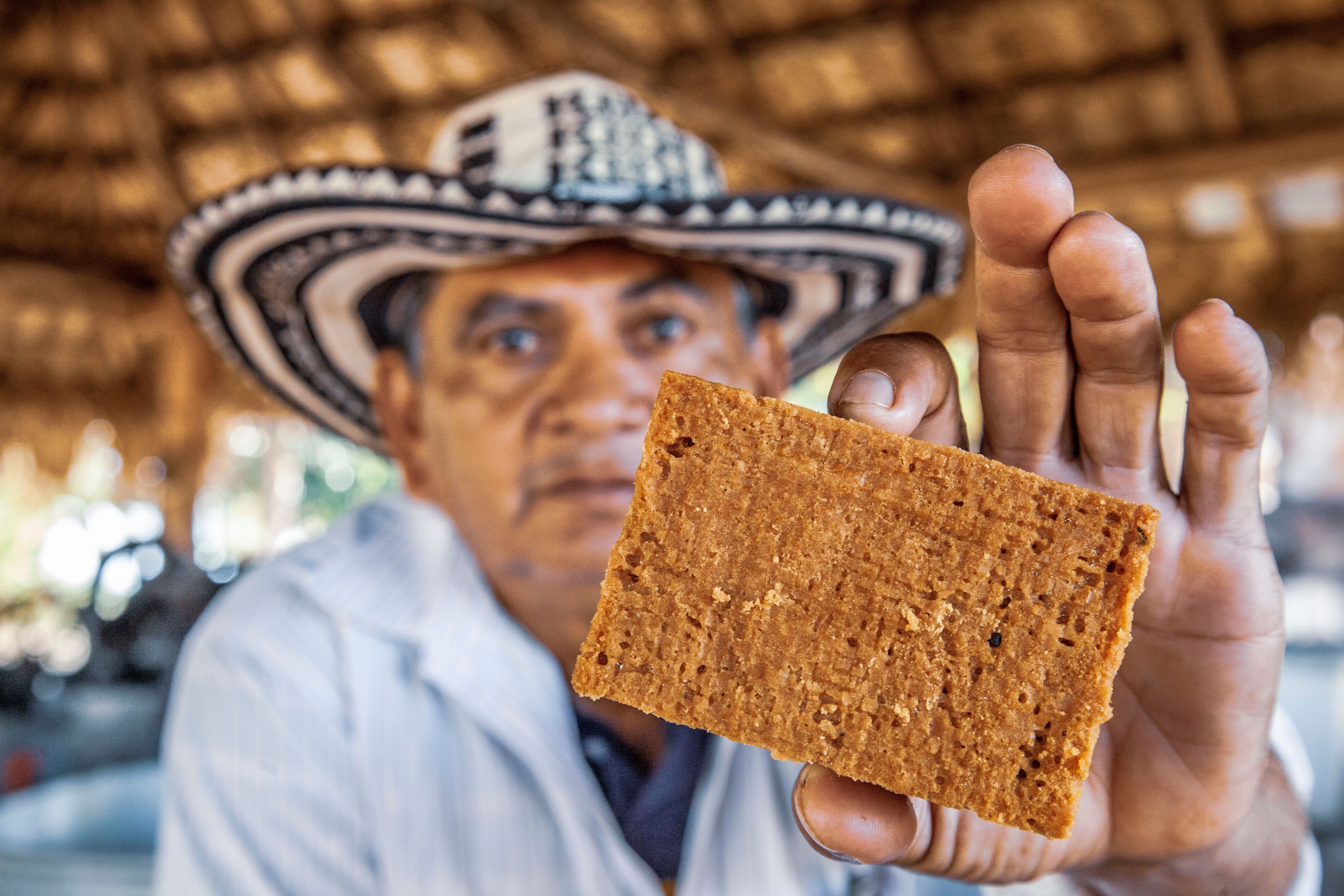 SALTAR DEL CAMPO A LOS SERVICIOS (SIN PASAR POR LA FÁBRICA)
