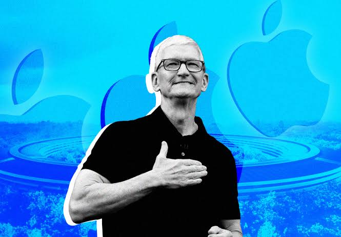 TIM COOK DEJA LA DIRECCIÓN EJECUTIVA DE APPLE TRAS QUINCE AÑOS AL FRENTE
