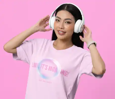 Mockup Of A Happy Woman Wearing A Crewneck T Shirt And Headphones