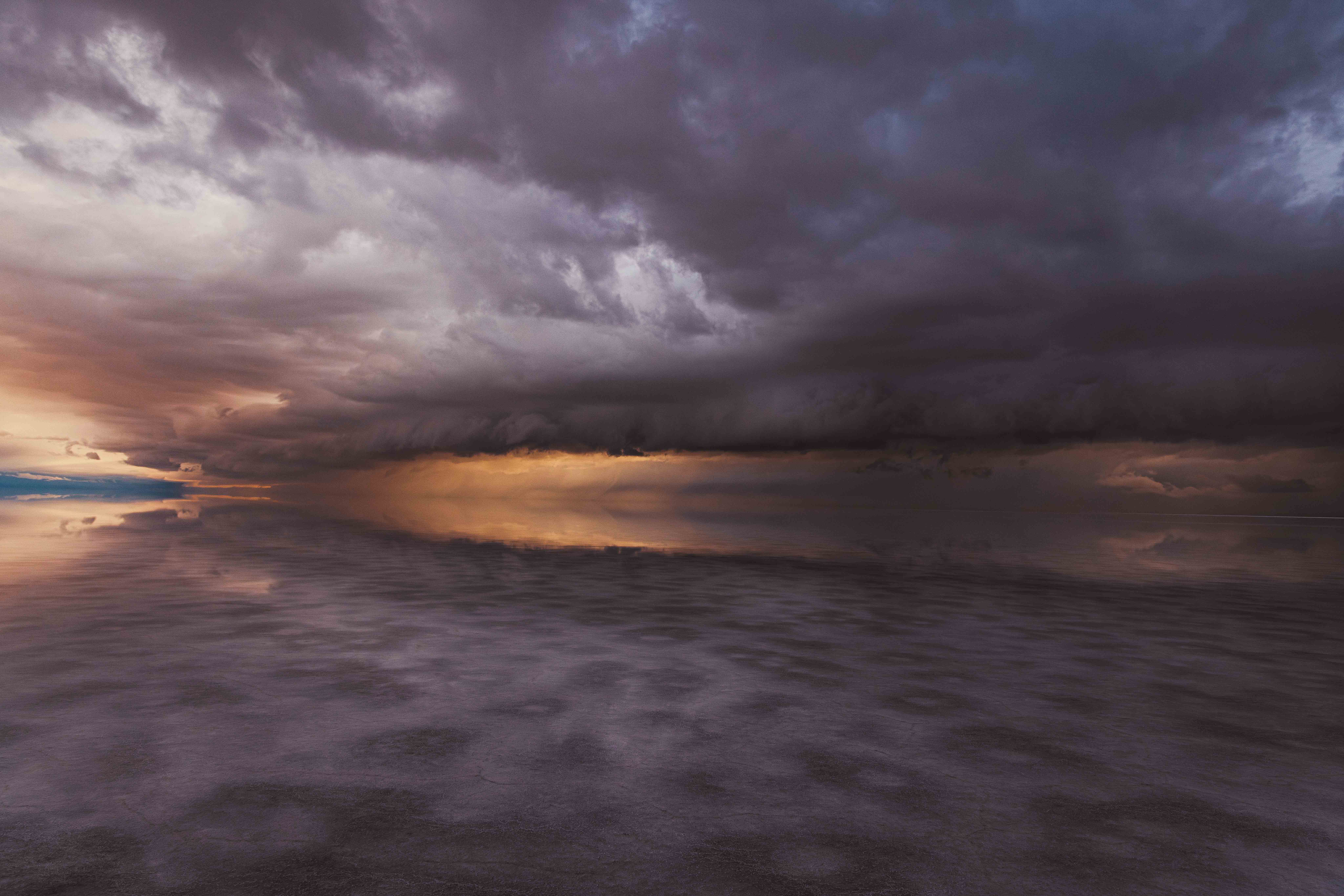 The Long Horizon in a room