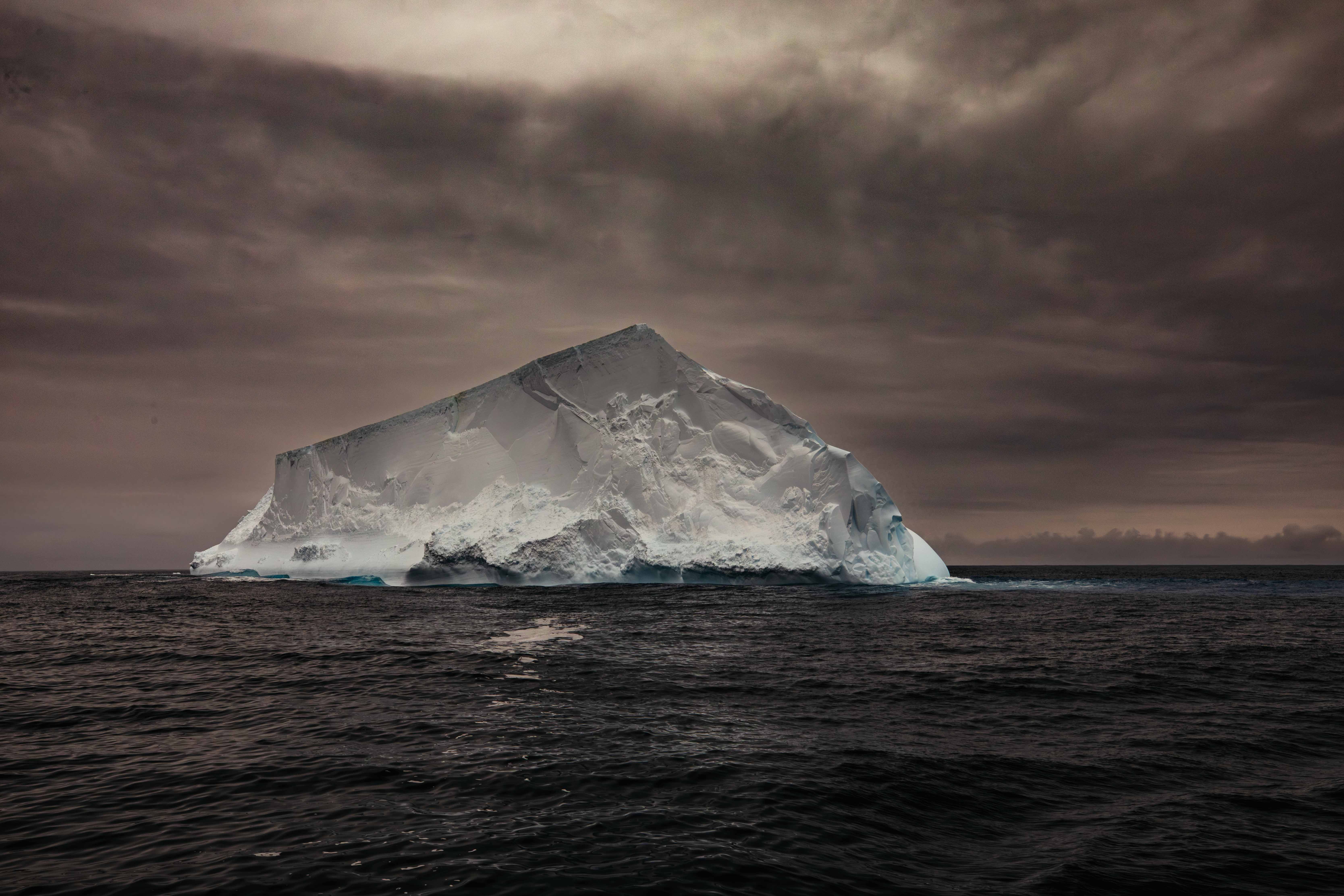 Polar Dawn in a room