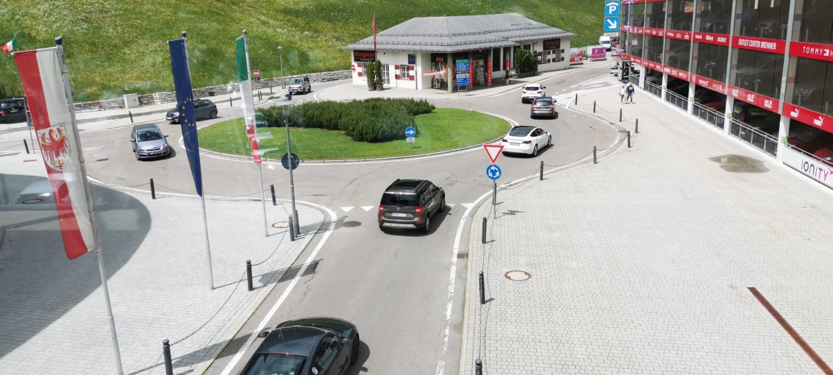 200622-Kreisverkehr_red-brenner-zollamt.jpg