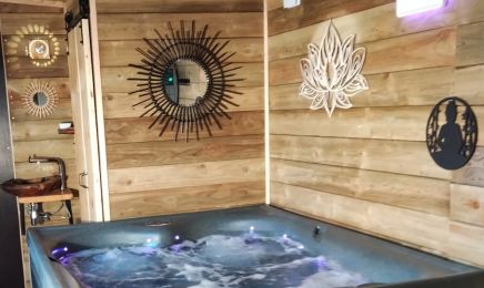 Lespaszen Spa&Relaxation  : Manucure à Saint-Coulitz