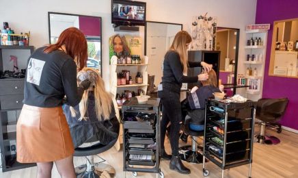 Hair S'tyle By'Sandra : Coiffeur à Hombourg-Budange