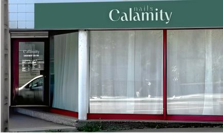 CALAMITY NAILS  : Manucure à Besançon