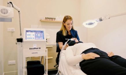 ES Créateur de Beauté : Coiffeur à Wambrechies