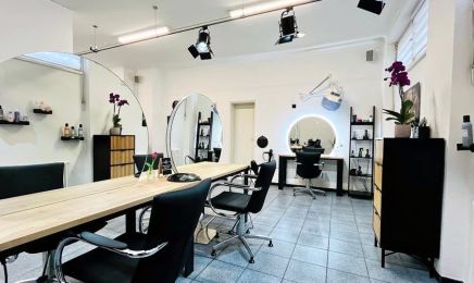 Cutaliya: Kosmetikstudio in Unterhaching