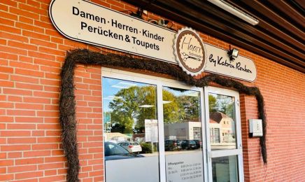 Haar Schmiede by Katrin Renken: Kosmetikstudio in Friedeburg