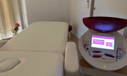Beauty by Laure - Femmes Uniquement : Manucure à Agen