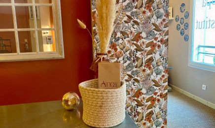 Aïnoa Spa Institut : Manucure à Ollioules
