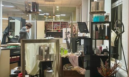 Peggy Kolbow Salon im Autohaus : Friseur in Perleberg